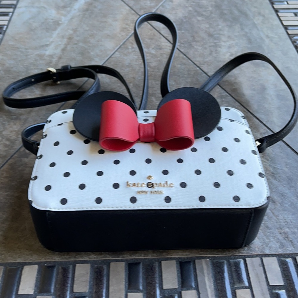 disney x kate spade new york other minnie mouse camera bag - Picture 2 of 16
